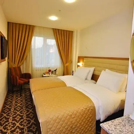 The Szálloda 4*