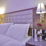 Hotel The