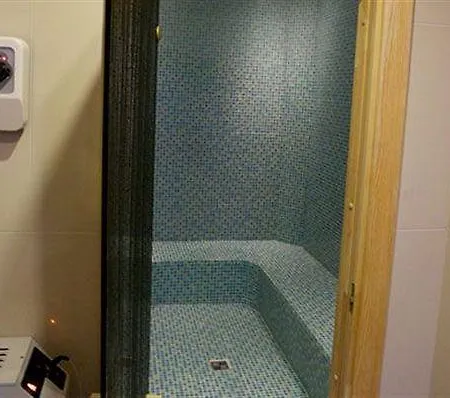 Hotel The