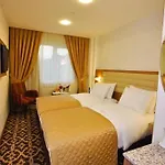 The Hotel 4*