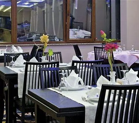 Hotel The
