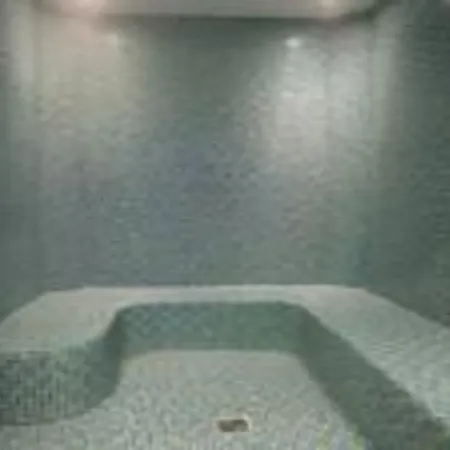 The Hotel 4*
