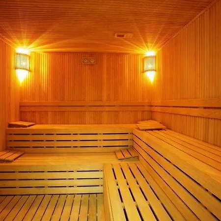 Hotel The